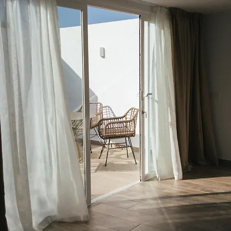 Alava Apartment